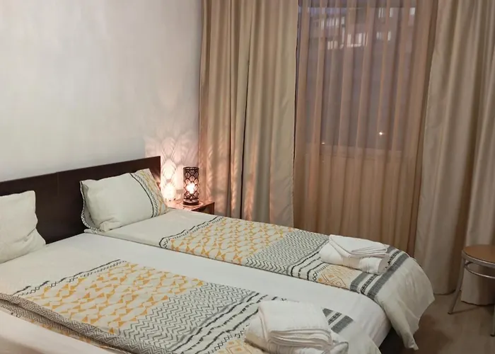 דירה Flora וארנה