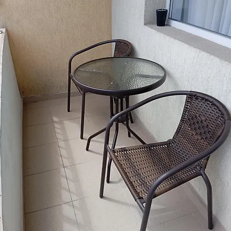 Apartamento Flora Varna